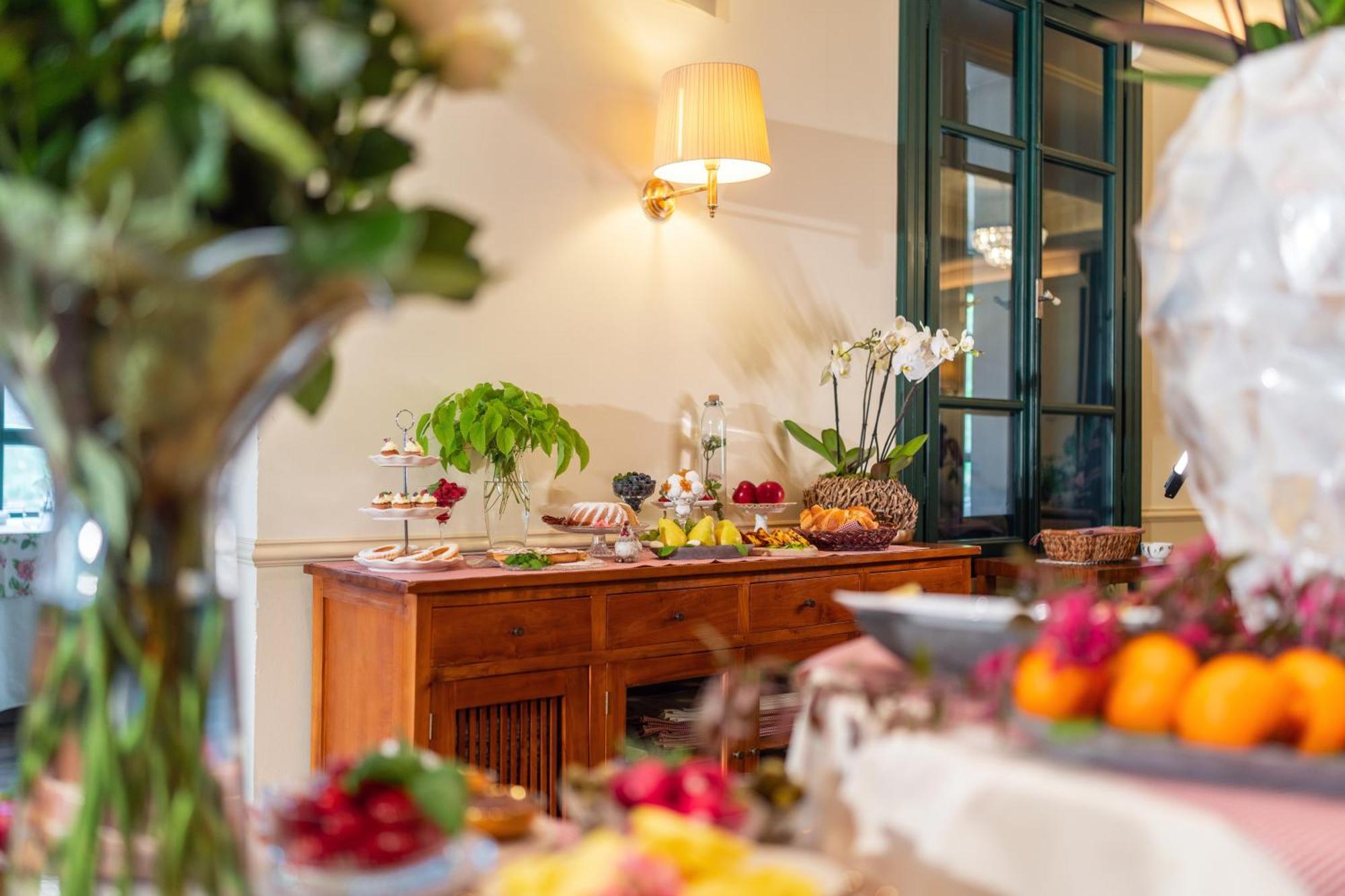 Boutique Hotel Dobra Vila โบเว็ก ภายนอก รูปภาพ