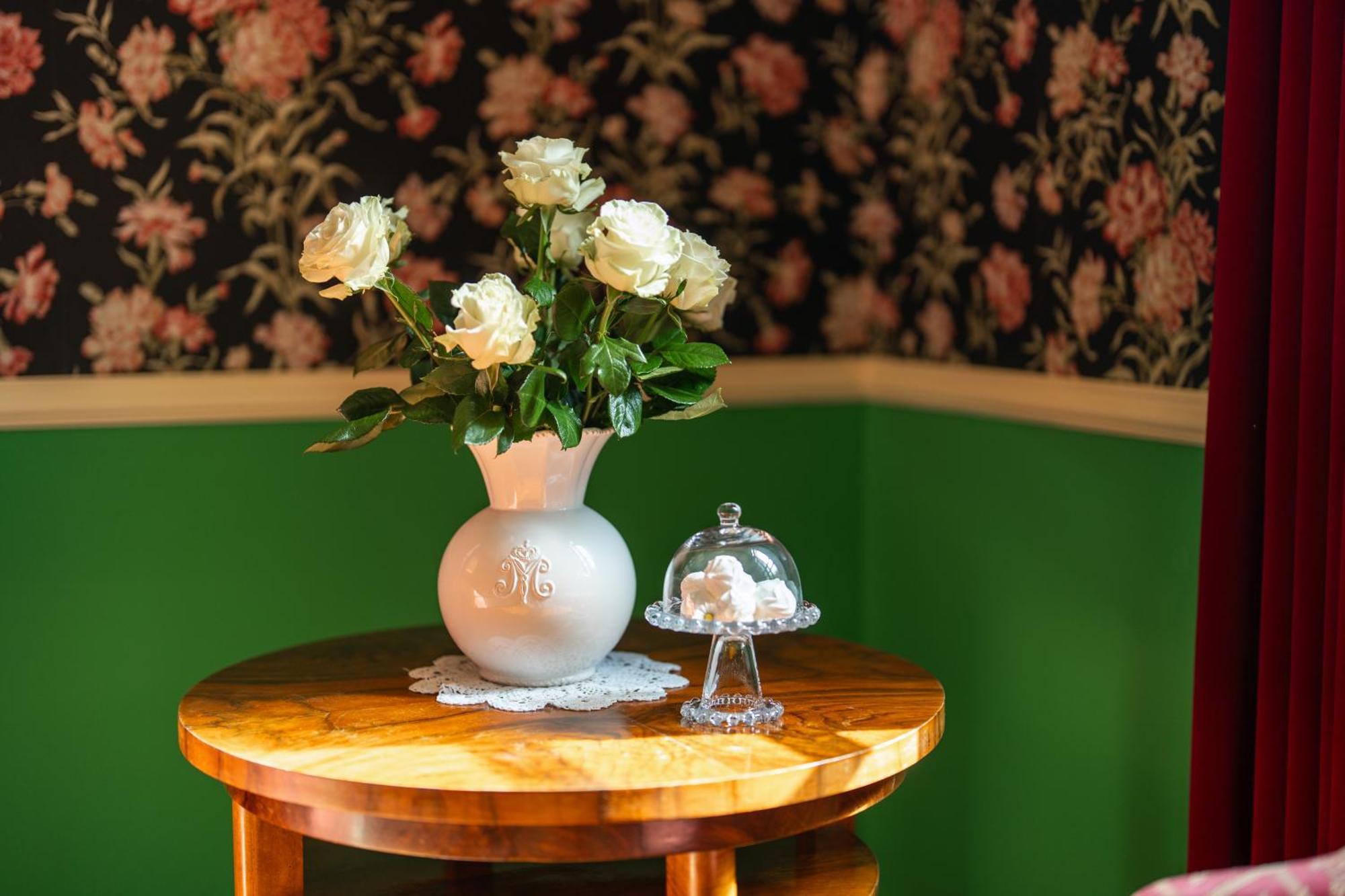 Boutique Hotel Dobra Vila โบเว็ก ภายนอก รูปภาพ